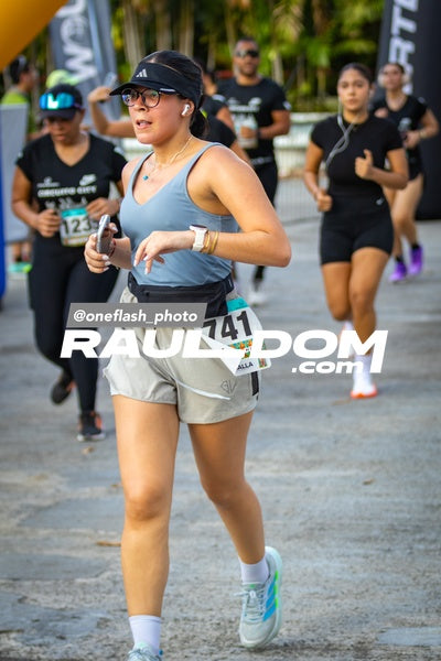 CircuitoCity5K-oneflashphoto-970.jpg