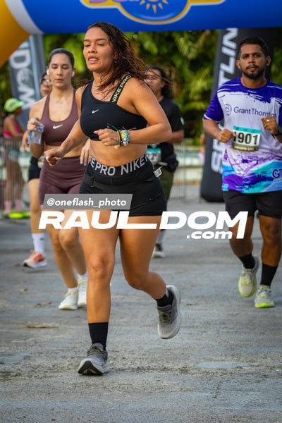 CircuitoCity5K-oneflashphoto-971.jpg