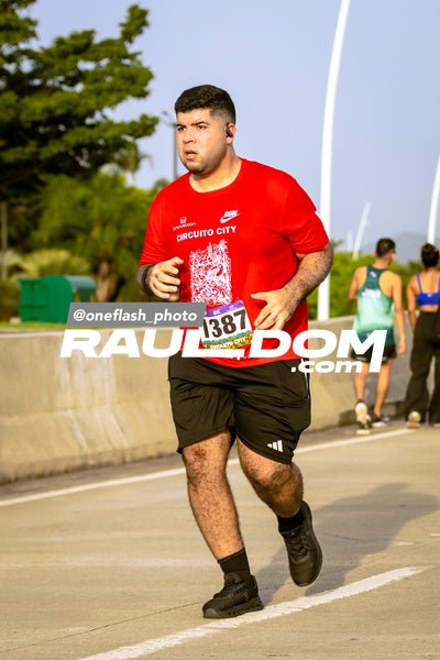 CircuitoCity8k-oneflashphoto-1098.jpg
