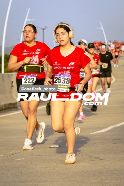 CircuitoCity8k-oneflashphoto-1404.jpg