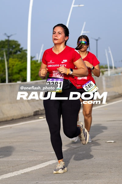 CircuitoCity8k-oneflashphoto-1774.jpg