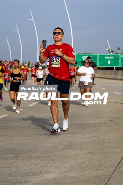 CircuitoCity8k-oneflashphoto-1784.jpg