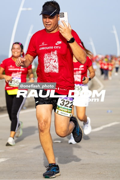 CircuitoCity8k-oneflashphoto-1858.jpg