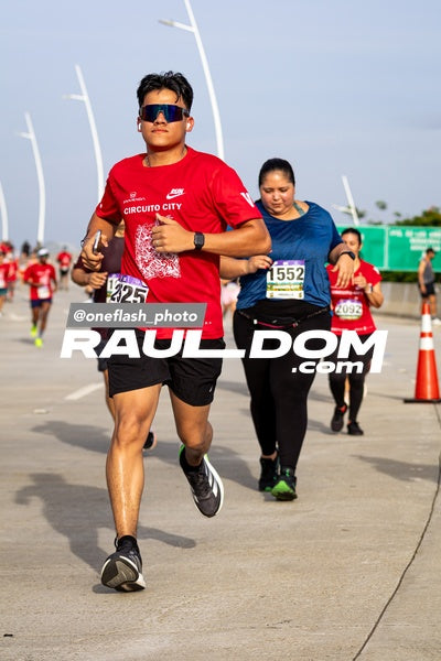 CircuitoCity8k-oneflashphoto-1884.jpg