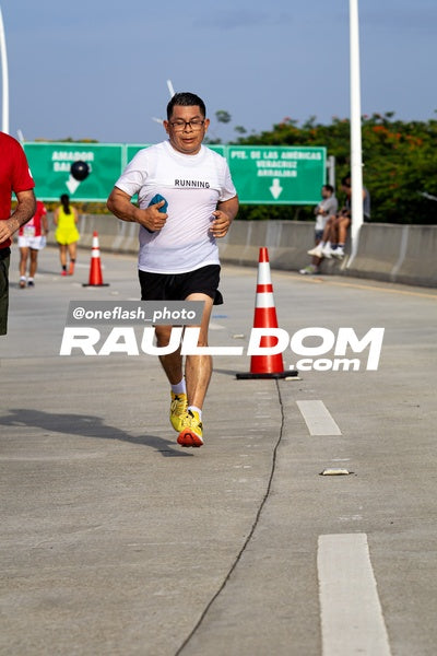 CircuitoCity8k-oneflashphoto-1996.jpg
