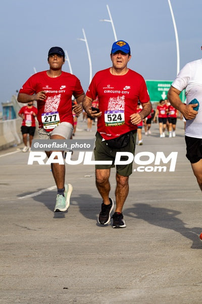 CircuitoCity8k-oneflashphoto-1999.jpg