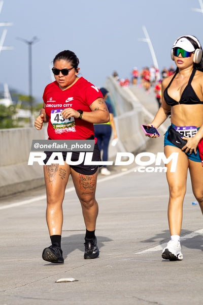 CircuitoCity8k-oneflashphoto-2591.jpg