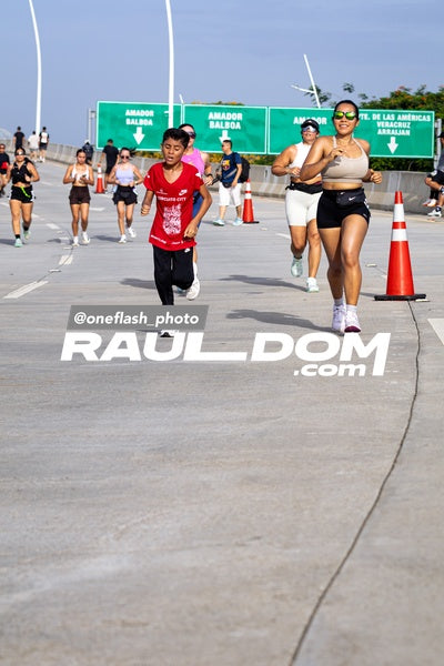 CircuitoCity8k-oneflashphoto-2642.jpg