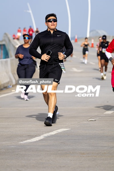 CircuitoCity8k-oneflashphoto-2809.jpg