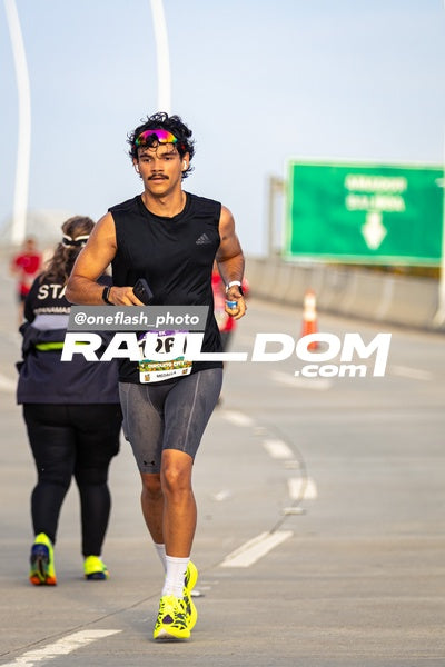 CircuitoCity8k-oneflashphoto-300.jpg