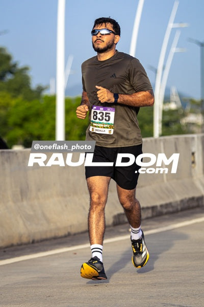CircuitoCity8k-oneflashphoto-640.jpg