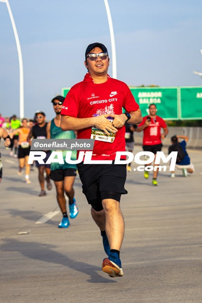 CircuitoCity8k-oneflashphoto-700.jpg