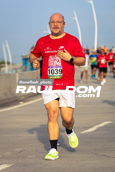 CircuitoCity8k-oneflashphoto-780.jpg