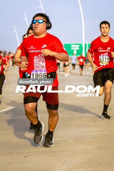 CircuitoCity8k-oneflashphoto-963.jpg