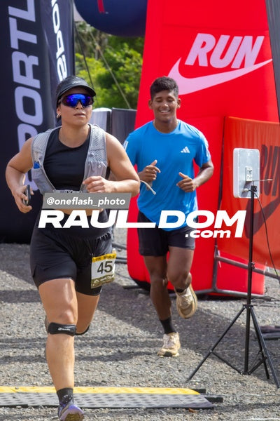 CircuitoTrail21k-oneflashphoto-1330.jpg