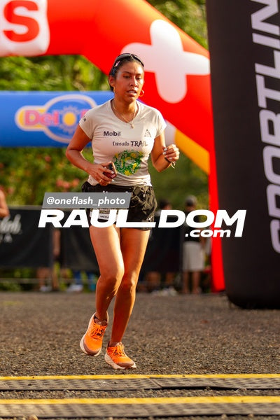 CircuitoTrail21k-oneflashphoto-141.jpg
