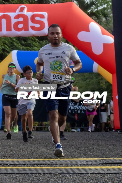 CircuitoTrail21k-oneflashphoto-1445.jpg