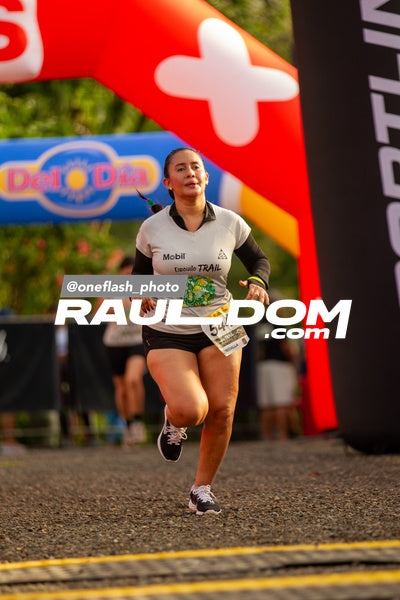 CircuitoTrail21k-oneflashphoto-200.jpg
