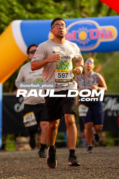 CircuitoTrail21k-oneflashphoto-260.jpg