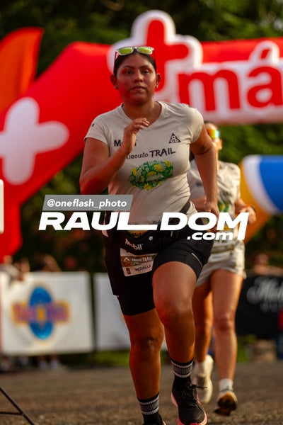 CircuitoTrail21k-oneflashphoto-319.jpg