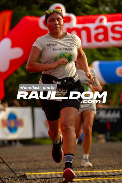CircuitoTrail21k-oneflashphoto-320.jpg