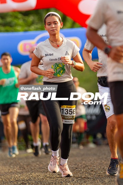 CircuitoTrail21k-oneflashphoto-543.jpg