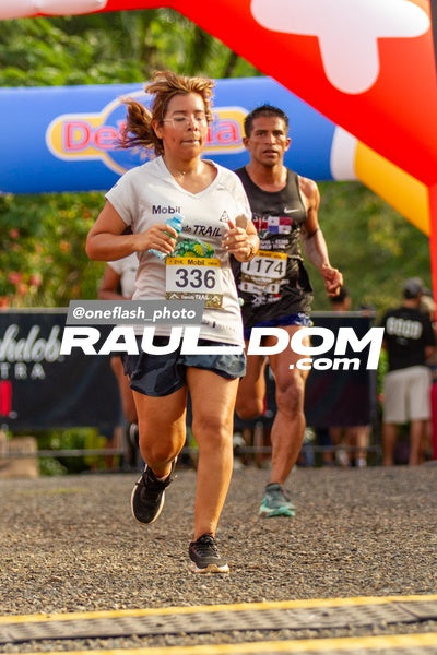 CircuitoTrail21k-oneflashphoto-554.jpg