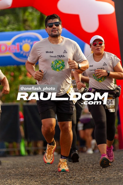 CircuitoTrail21k-oneflashphoto-574.jpg