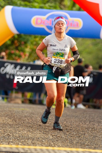 CircuitoTrail21k-oneflashphoto-594.jpg