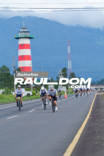 CyclingChallengeBoquete-achtarfoto-104715.jpg