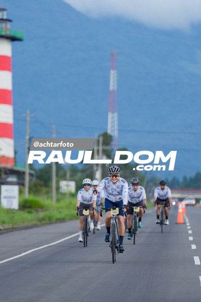 CyclingChallengeBoquete-achtarfoto-105102.jpg