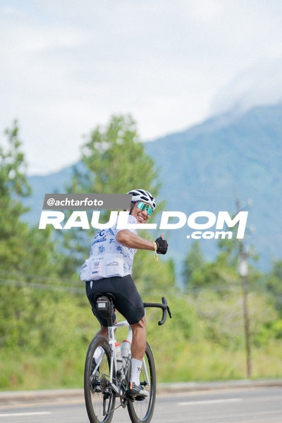CyclingChallengeBoquete-achtarfoto-106620.jpg