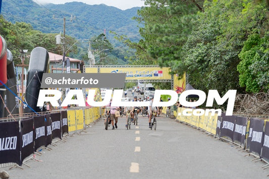 CyclingChallengeBoquete-achtarfoto-108366.jpg