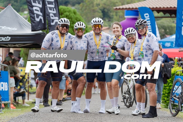 CyclingChallengeBoquete-achtarfoto-108378.jpg
