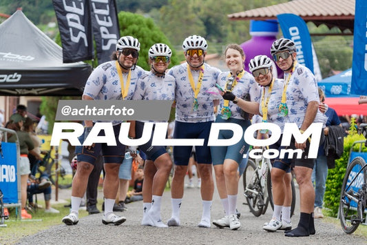 CyclingChallengeBoquete-achtarfoto-108378.jpg