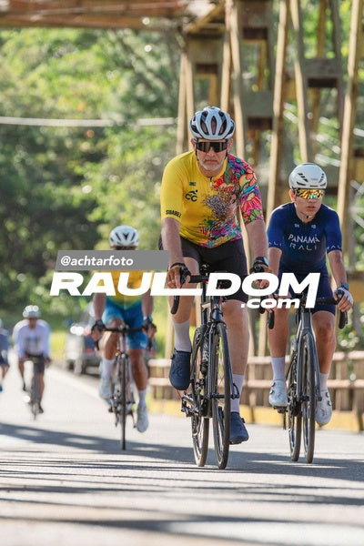 CyclingChallengeBoquete-achtarfoto-135.jpg