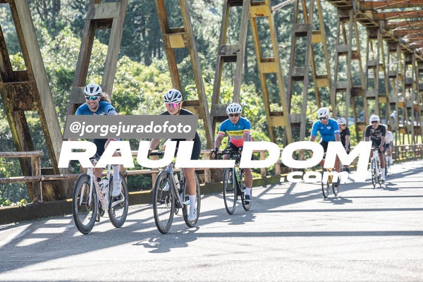 CyclingChallengeBoquete-jorgejuradofoto-2048.jpg
