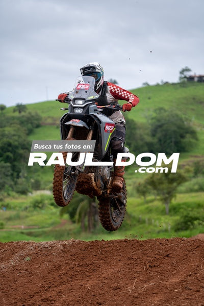 FinalPnccCip-enduropty-128.jpg