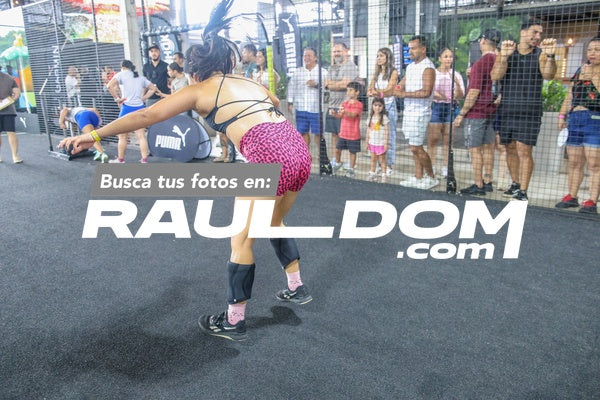 FitChicks-maxhsport-560.jpg