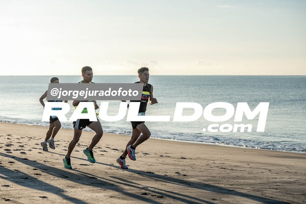 JuanHombronTrailRun-jorgejuradofoto-11.jpg