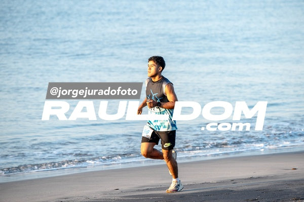 JuanHombronTrailRun-jorgejuradofoto-2.jpg