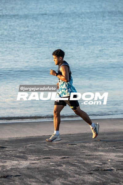 JuanHombronTrailRun-jorgejuradofoto-3.jpg