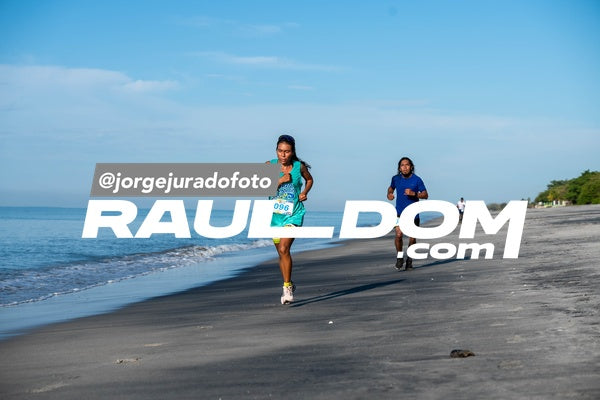 JuanHombronTrailRun-jorgejuradofoto-420.jpg