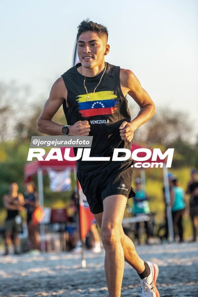 JuanHombronTrailRun-jorgejuradofoto-5.jpg