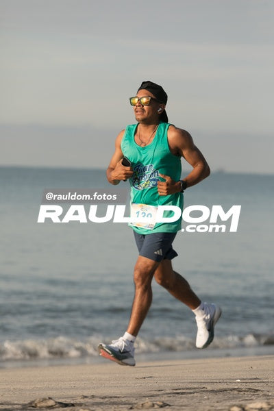 JuanHombronTrailRun-rauldom-4160.jpg