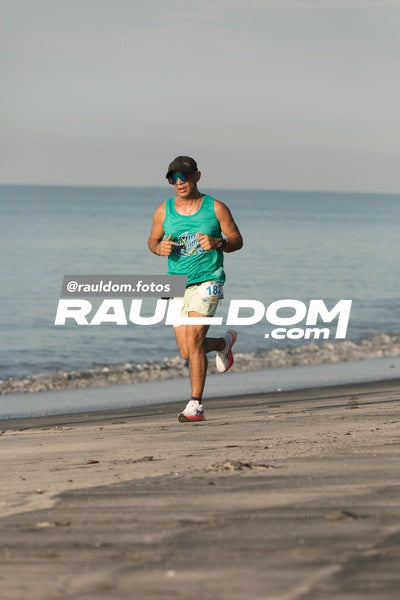 JuanHombronTrailRun-rauldom-4197.jpg