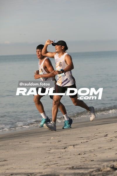 JuanHombronTrailRun-rauldom-4592.jpg