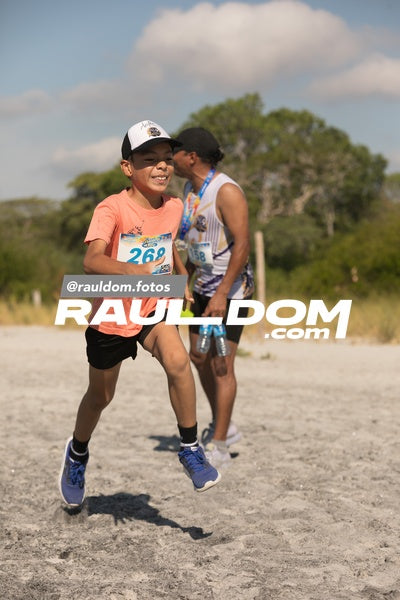JuanHombronTrailRun-rauldom-5273.jpg