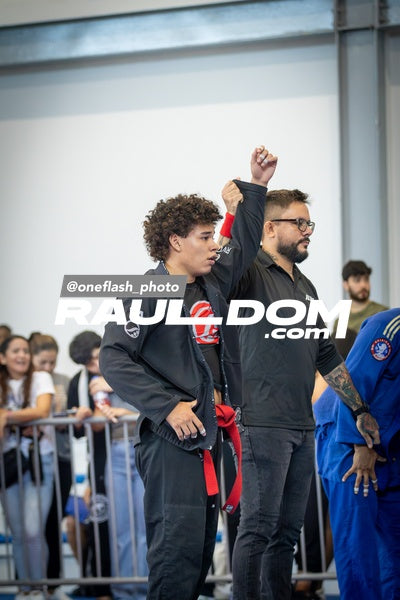 MagmaProFights-oneflashphoto-300.jpg