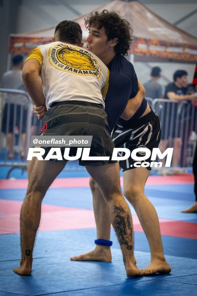 MagmaProFights-oneflashphoto-720.jpg